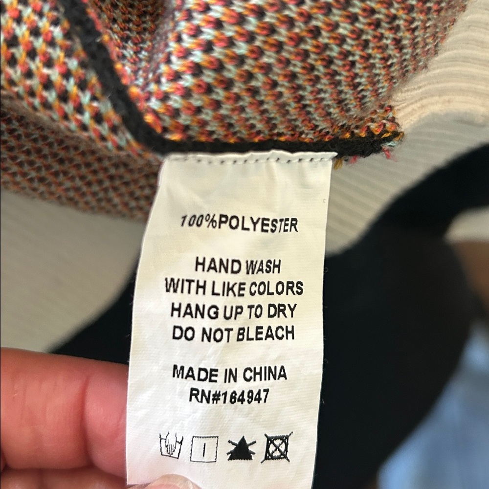 Geometric Pattern Black Sweater - image 3